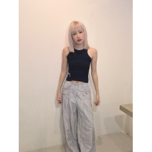 木耳边口袋长裤 