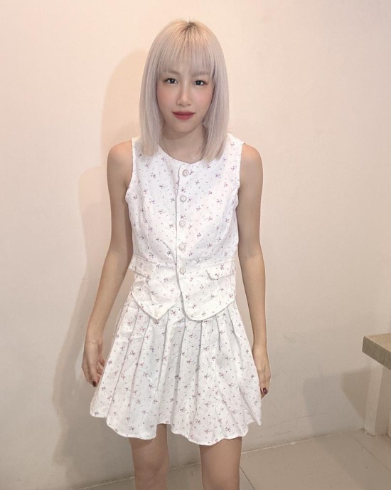 小碎花套装 