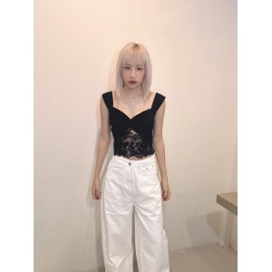 钩花露肚背心