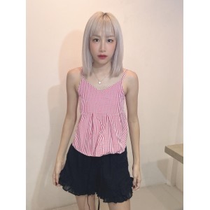 吊带百褶背心