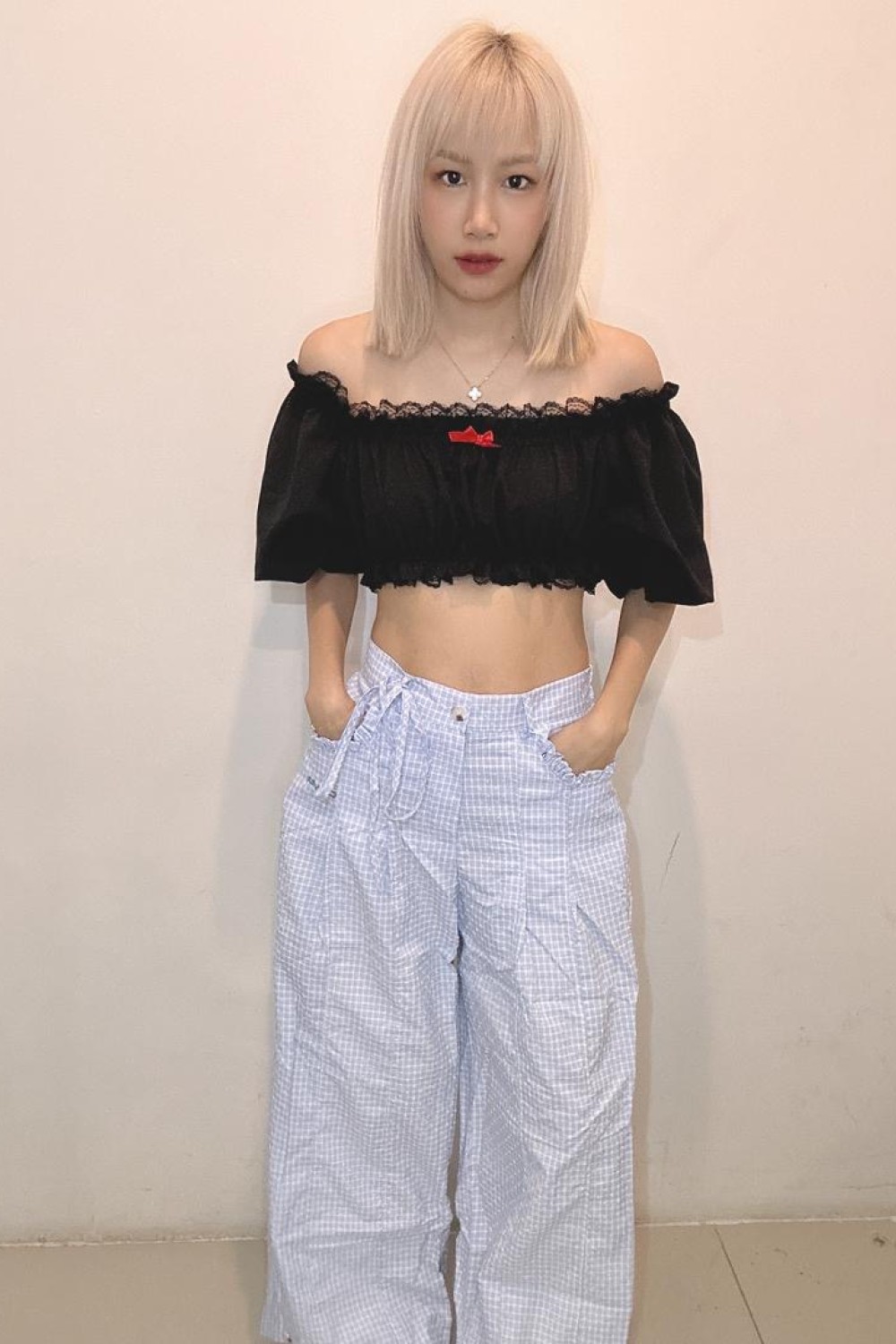 木耳边口袋长裤 