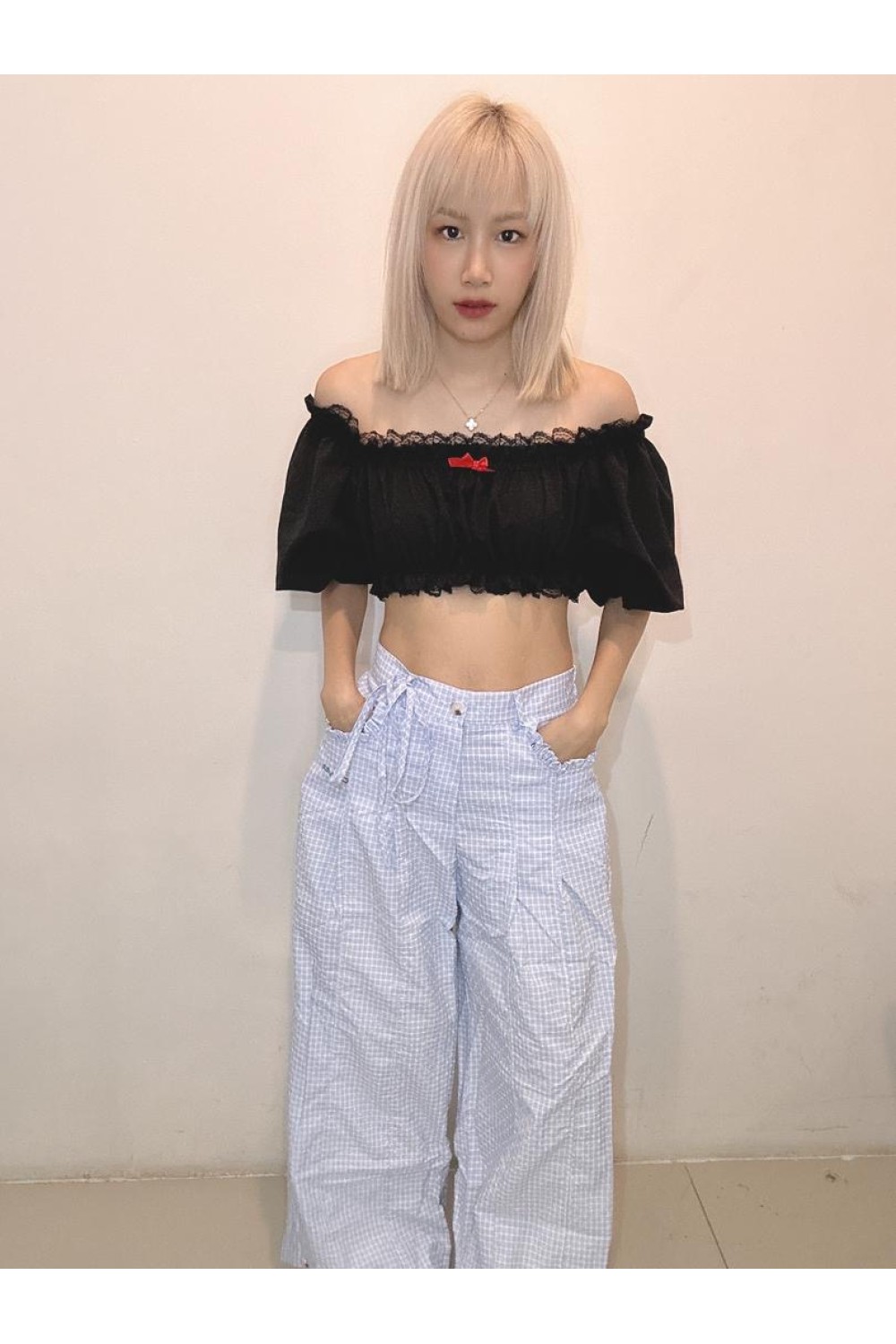 木耳边口袋长裤 