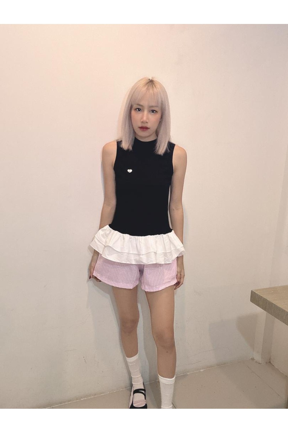 修身简约拼色背心