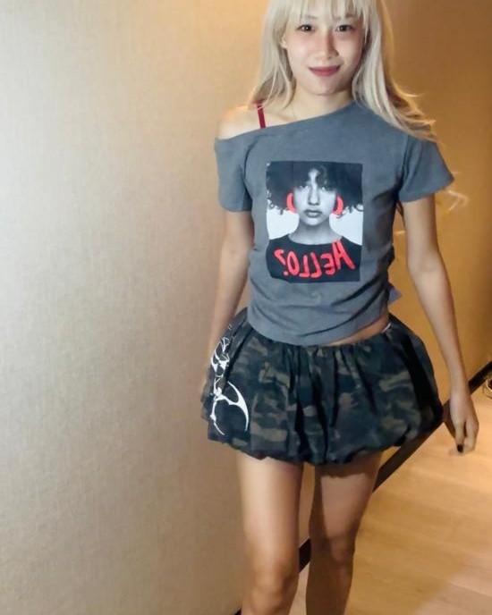 美式女孩收腰上衣
