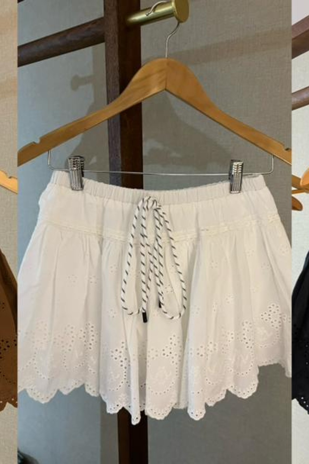 线条抽绳拼接钩花短裙