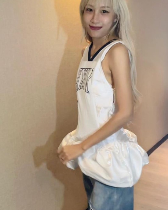 Jennie 风长版上衣 