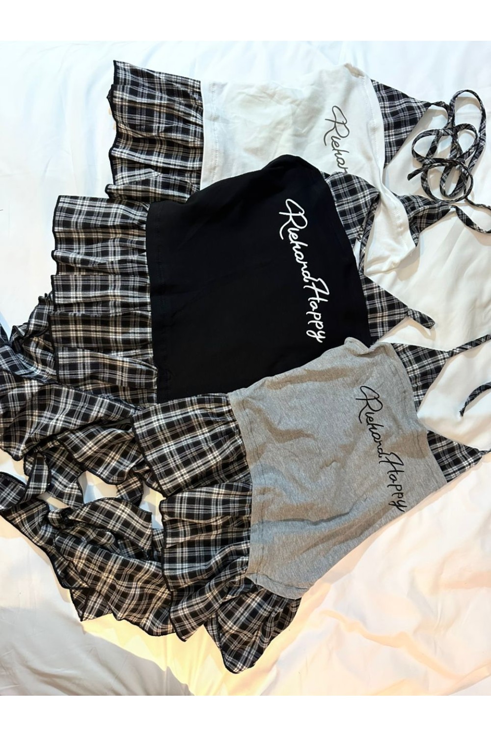 假两件格子吊带