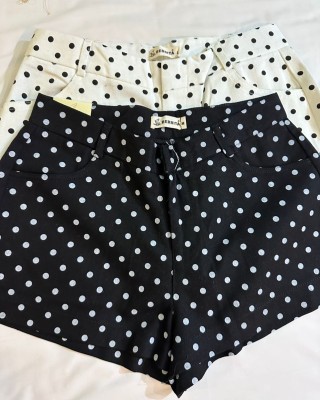 B家波点短裤 黑色