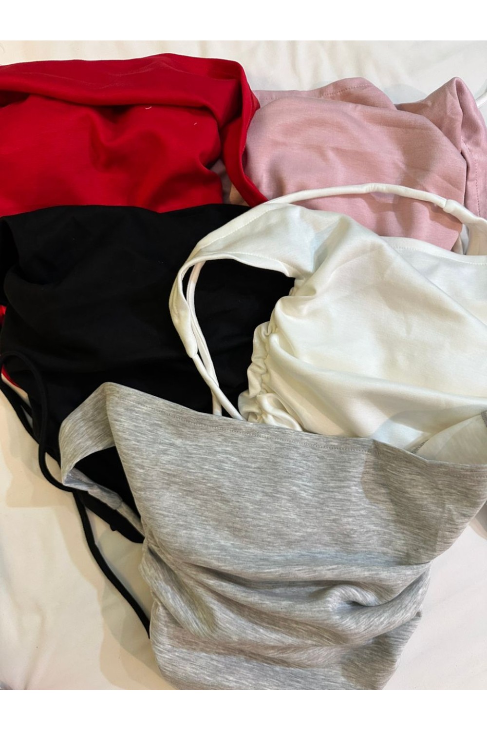 百搭绑带一字肩