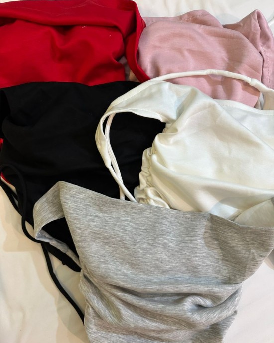 百搭绑带一字肩