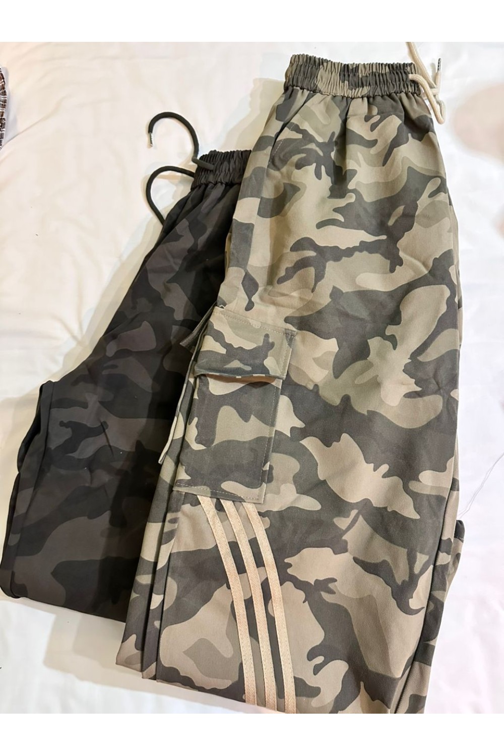 迷彩抽绳长裤