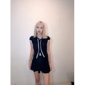 蕾丝钩花套装