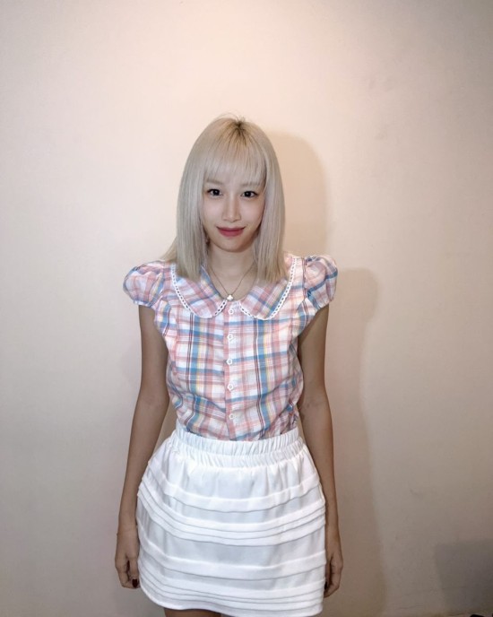 韩系有领格子上衣