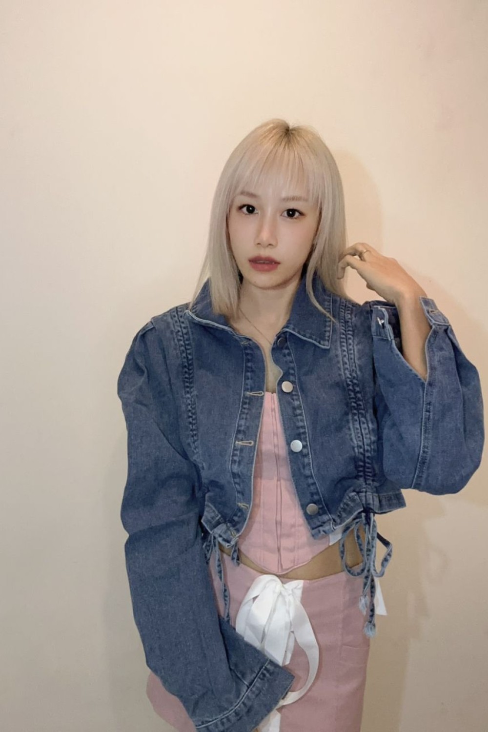 牛仔可伸缩外套 