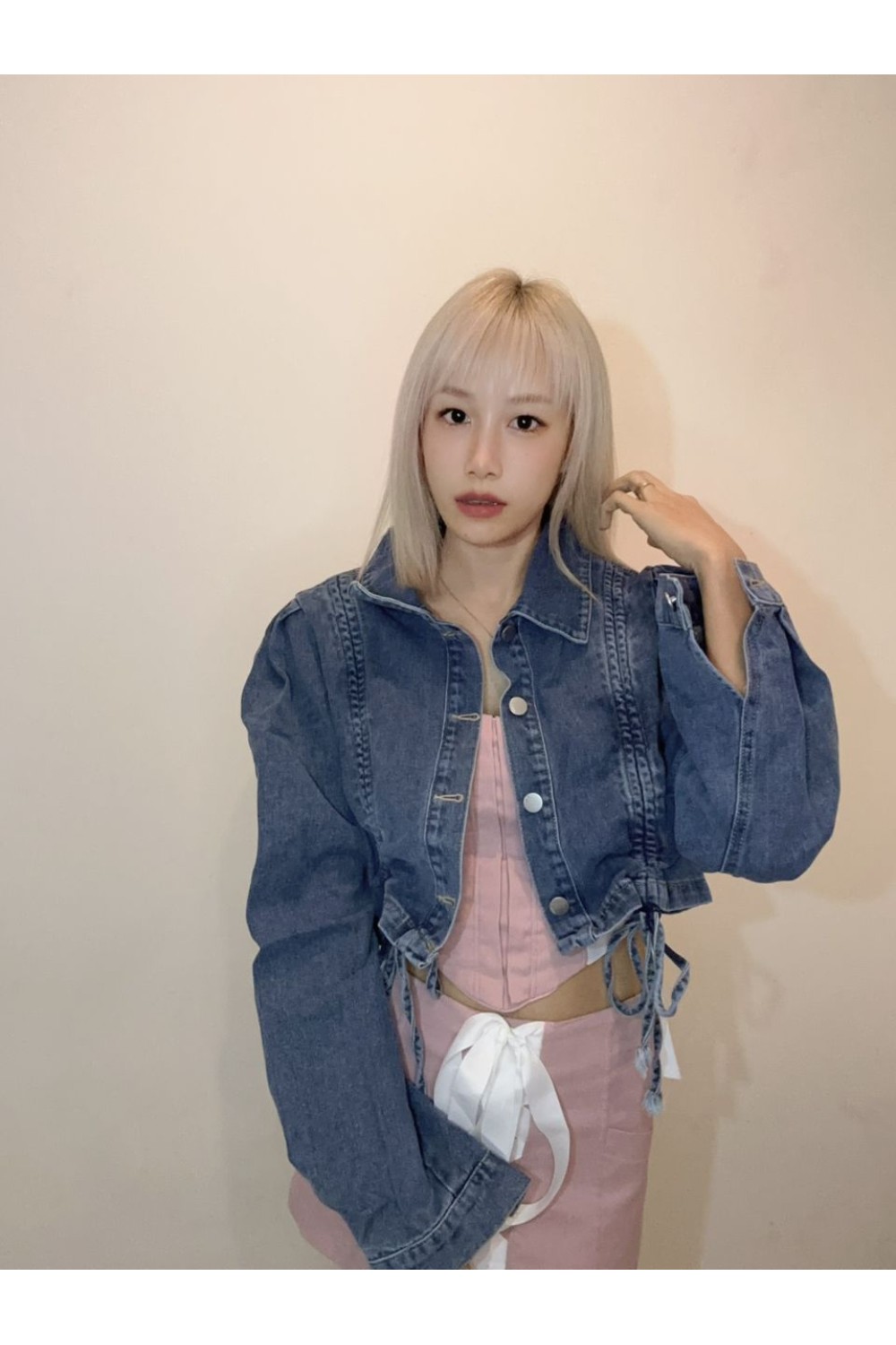 牛仔可伸缩外套 