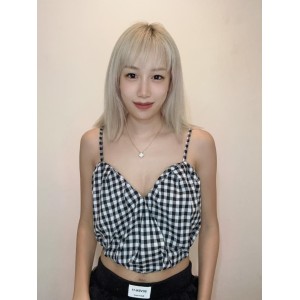 胸前爱心状吊带 
