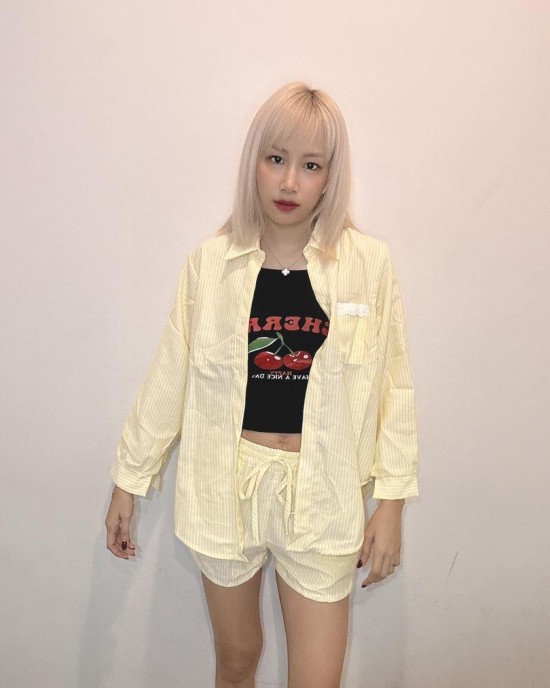 糖果色线条两件套