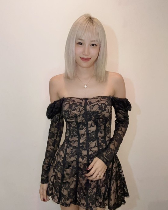 Premium 气质连身裙 （长袖款）