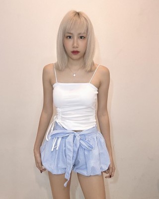 条纹绑带灯笼裤