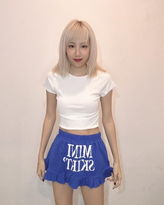 MINI SKIRT
