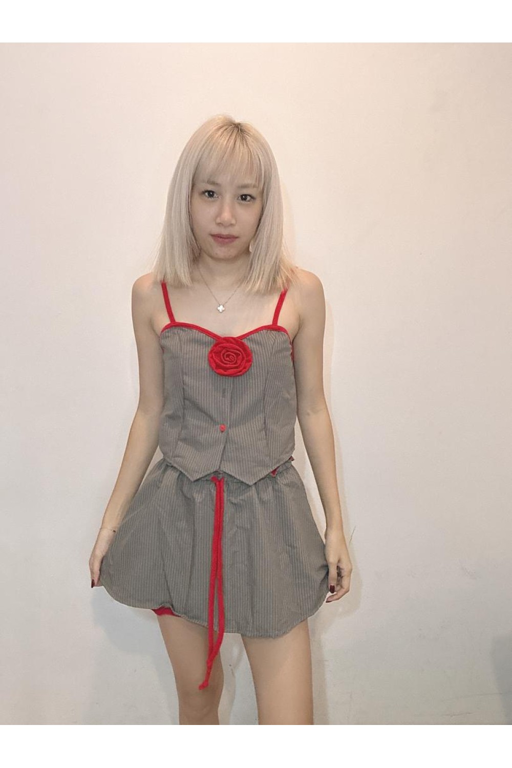 撞色玫瑰线条套装