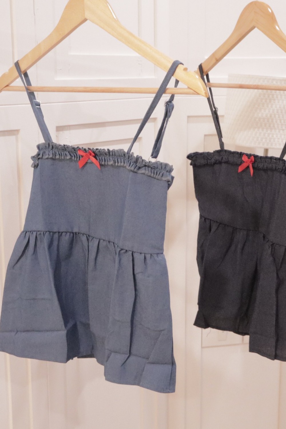 公主风吊带上衣