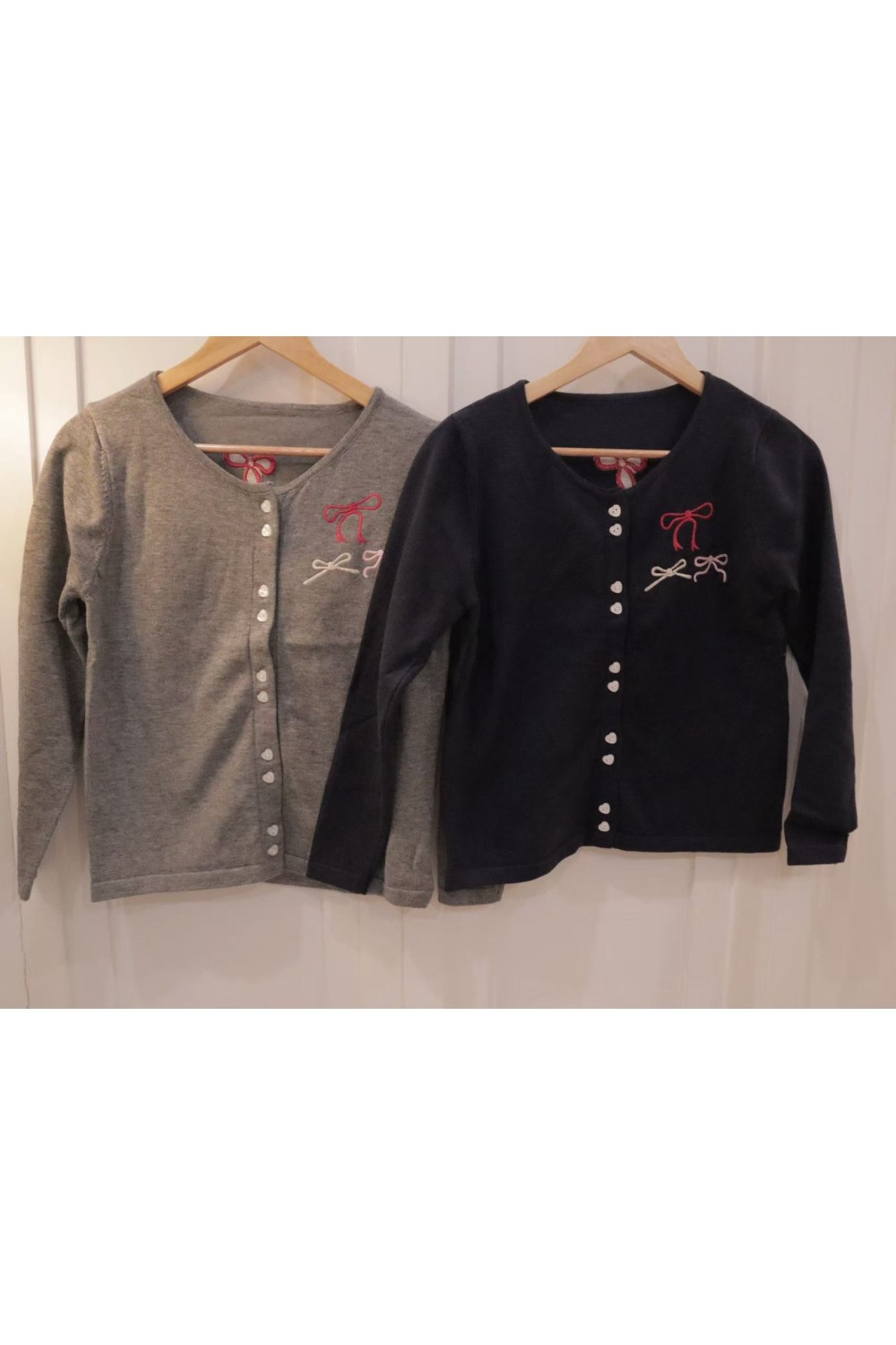 爱心纽针织外套 灰色