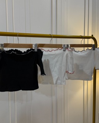 木耳边一字领上衣 白色黑色边