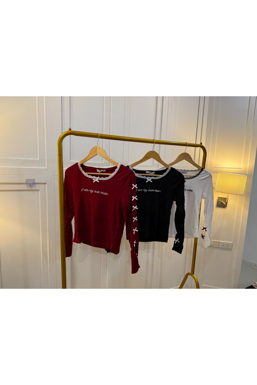 长袖蝴蝶结上衣