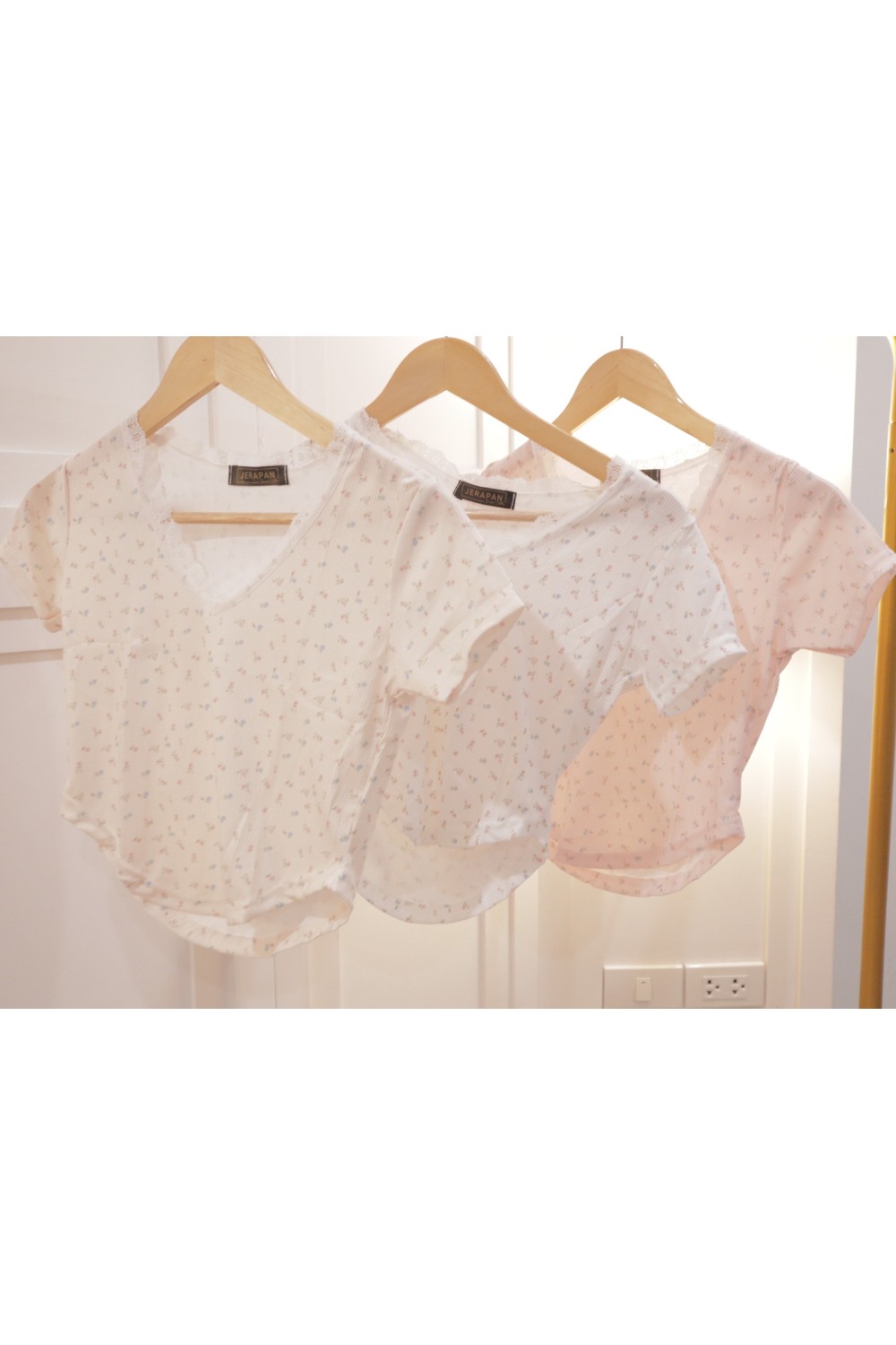 小碎花上衣 白色 