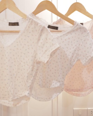 小碎花上衣 白色 