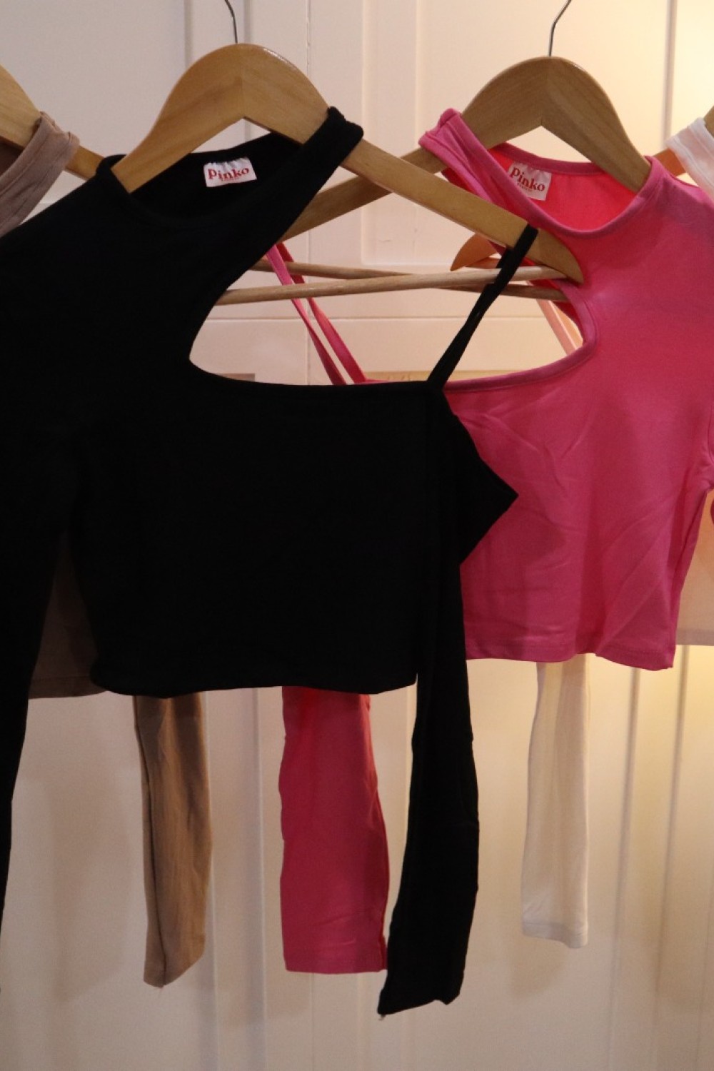 挖空设计感长袖上衣 粉色