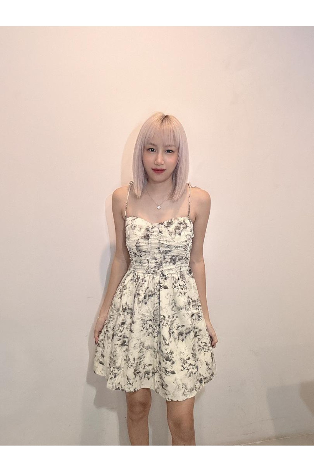 气质连身裙 褐色